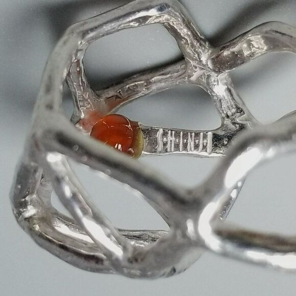 Estate Atelier Shinji Signed Silver and Red Geometric Cocktail Ring, Size 6 Band - Picture 5 of 12